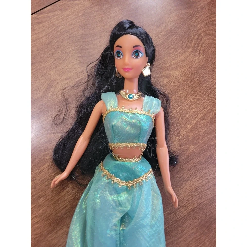 1994 Special Sparkles collection Jasmine Disney's Aladdin Barbie‎ Doll